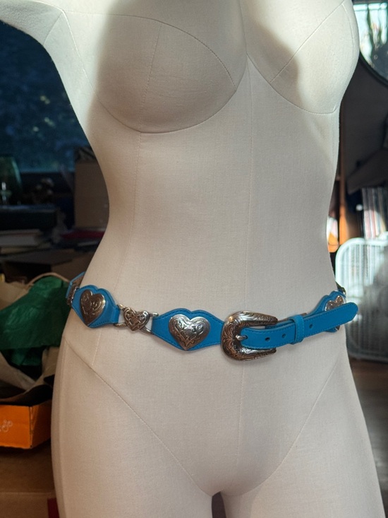 Tony Lama Accessories - Tony Lama Turquoise Heart Concho Western Belt with Silver-Tone Buckle